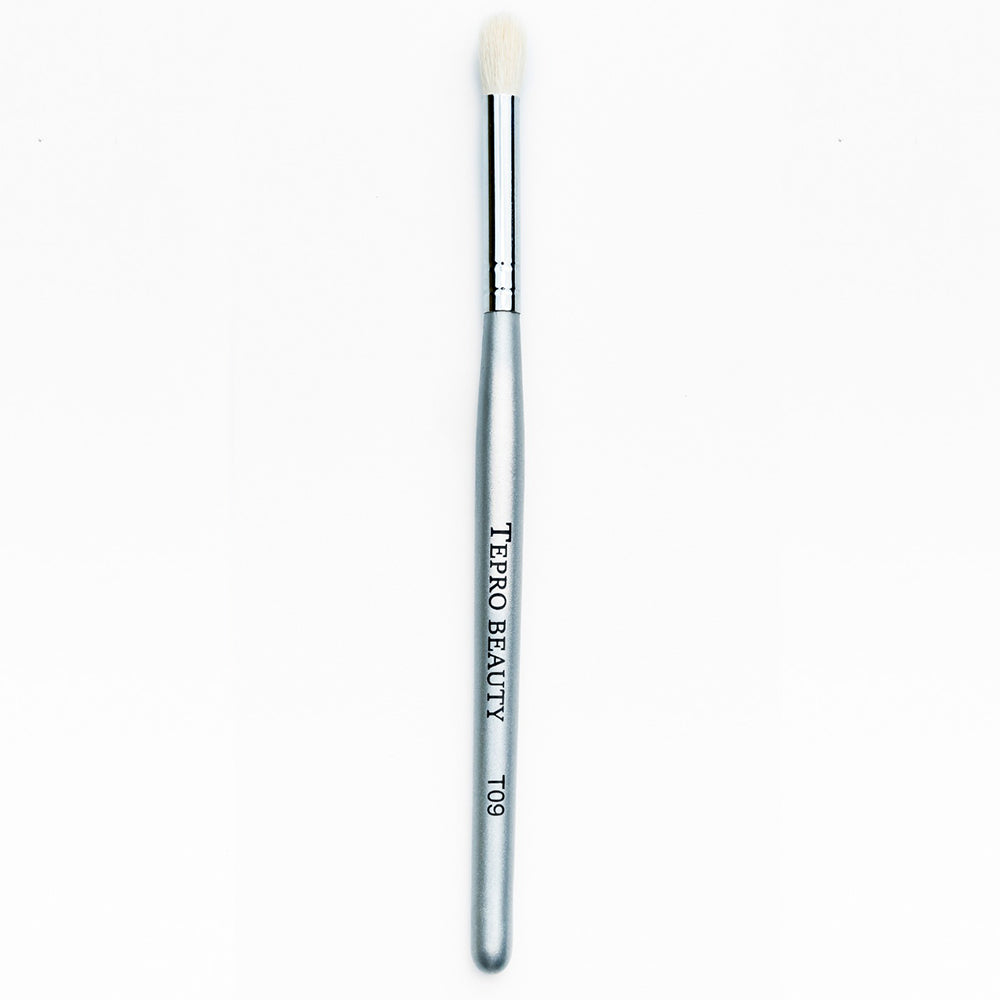 T09 - Fluffy Blending Brush